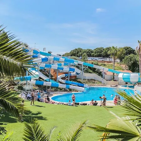 Gran Garbi & Aquasplash Hotel