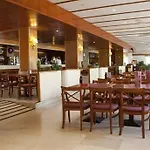 Gran Garbi & Aquasplash Hotel 4*