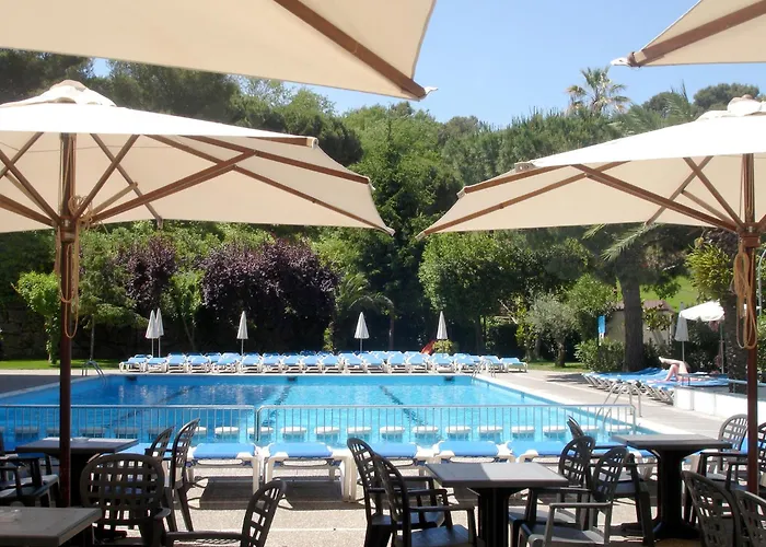 Szálloda Gran Garbi & Aquasplash Lloret de Mar