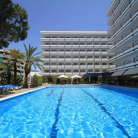 Gran Garbi & Aquasplash 4* يوريت دي مار