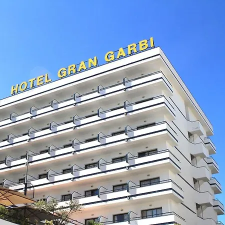 酒店 Gran Garbi & Aquasplash 滨海略雷特