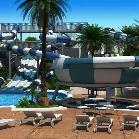 Gran Garbi & Aquasplash 4* يوريت دي مار