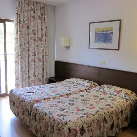 Gran Garbi & Aquasplash Hotel