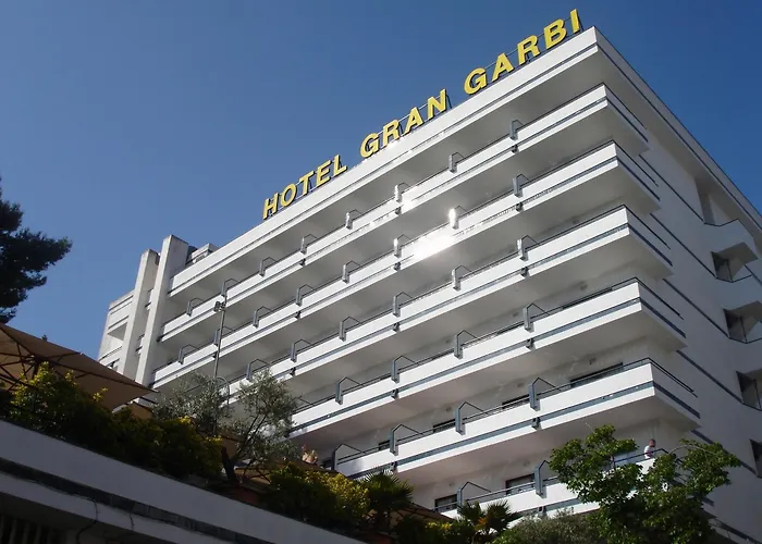 Gran Garbi & Aquasplash ホテル