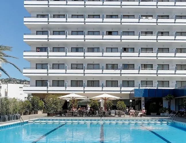 Gran Garbi & Aquasplash ホテル