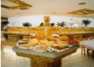 Hotel Gran Garbi & Aquasplash 4*