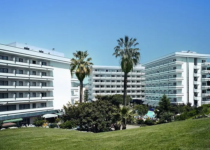 Gran Garbi & Aquasplash リョレート・デ・マル