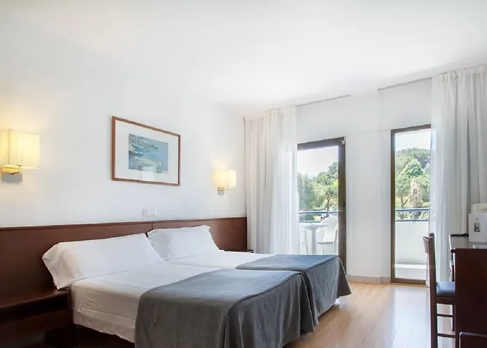 ホテル Gran Garbi & Aquasplash